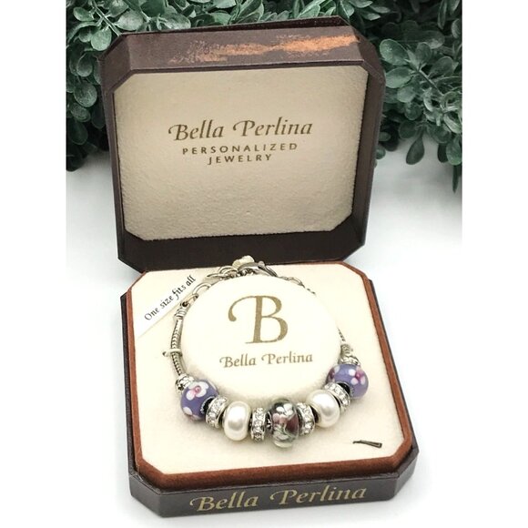 Bella Perlina Personalized Charm Bracelet With Pearls & Floral Beads In Original - Picture 2 of 6
